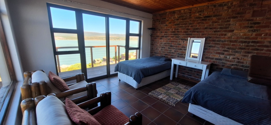 5 Bedroom Property for Sale in Witsand Western Cape